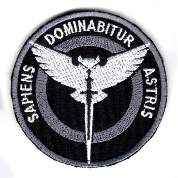 Шеврон ГУР Sapiens dominabitur astris